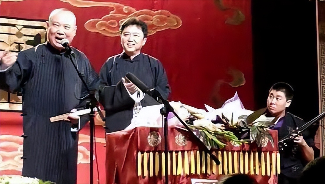 被德云社除名，做法比何伟更卑劣，郭鹤鸣就这样改写了自己的结局