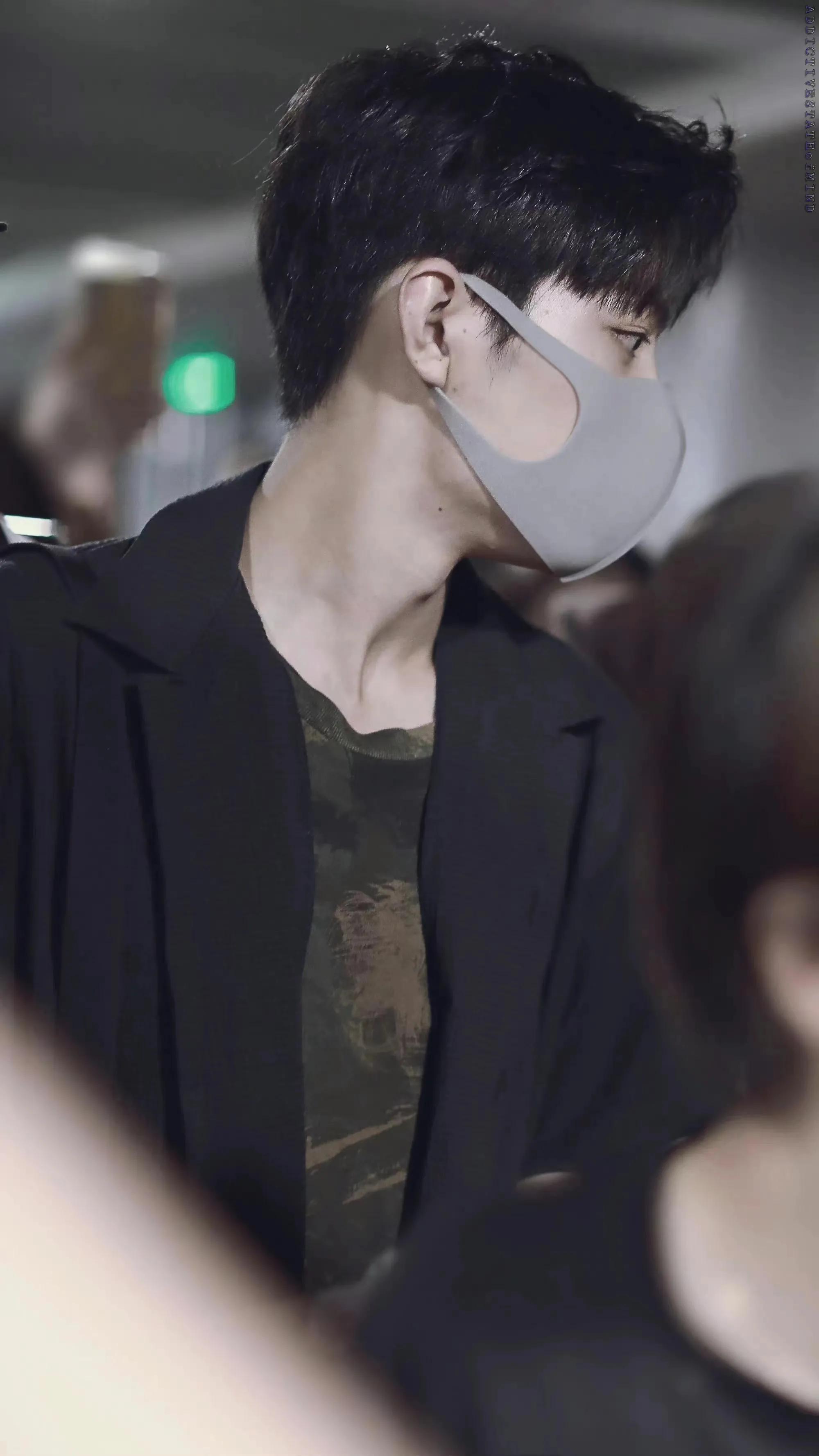 「肖战图集」帅气得超过1005分