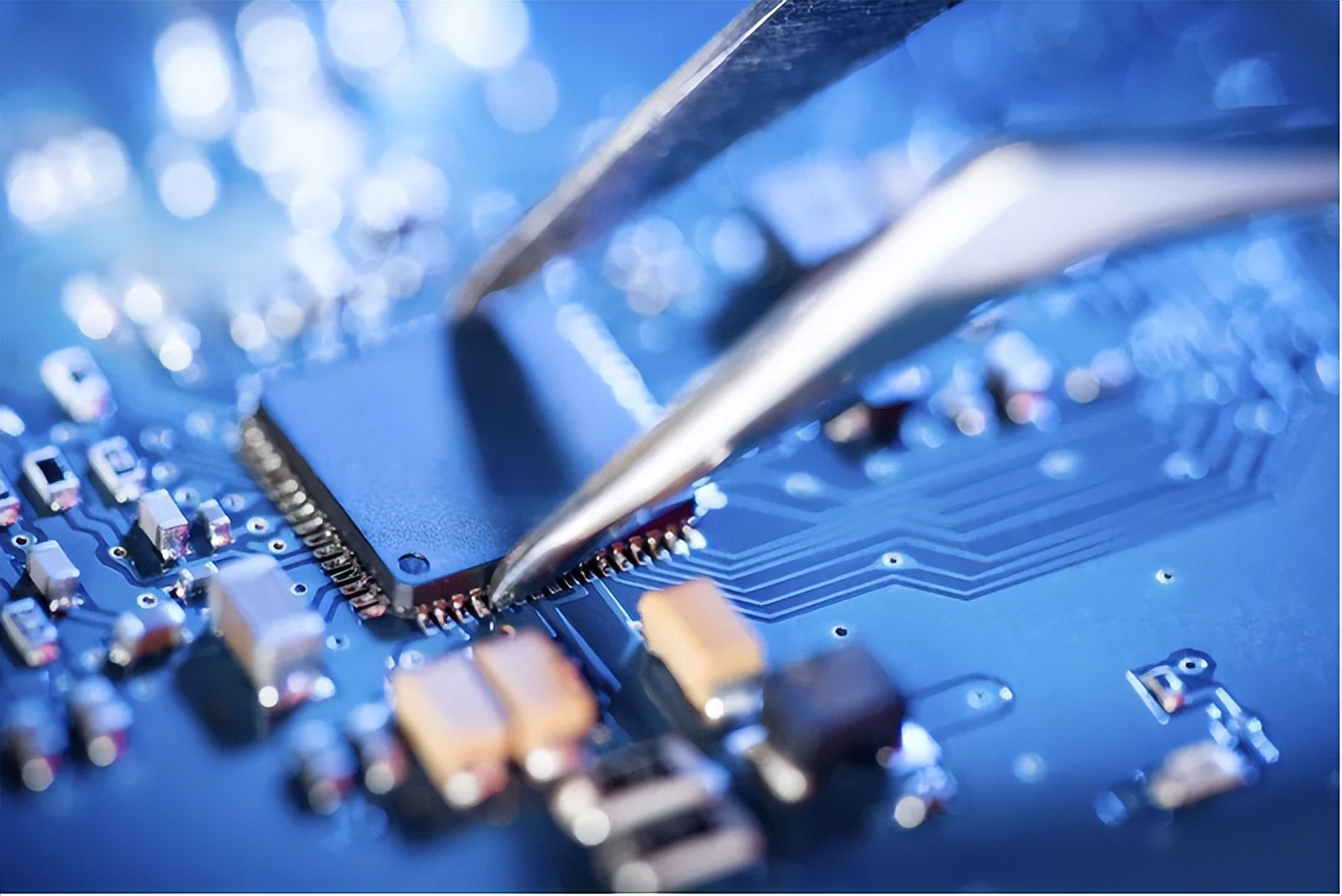 美专家：中国不可怕，可怕的是从中国制造到中国智造只花了十年