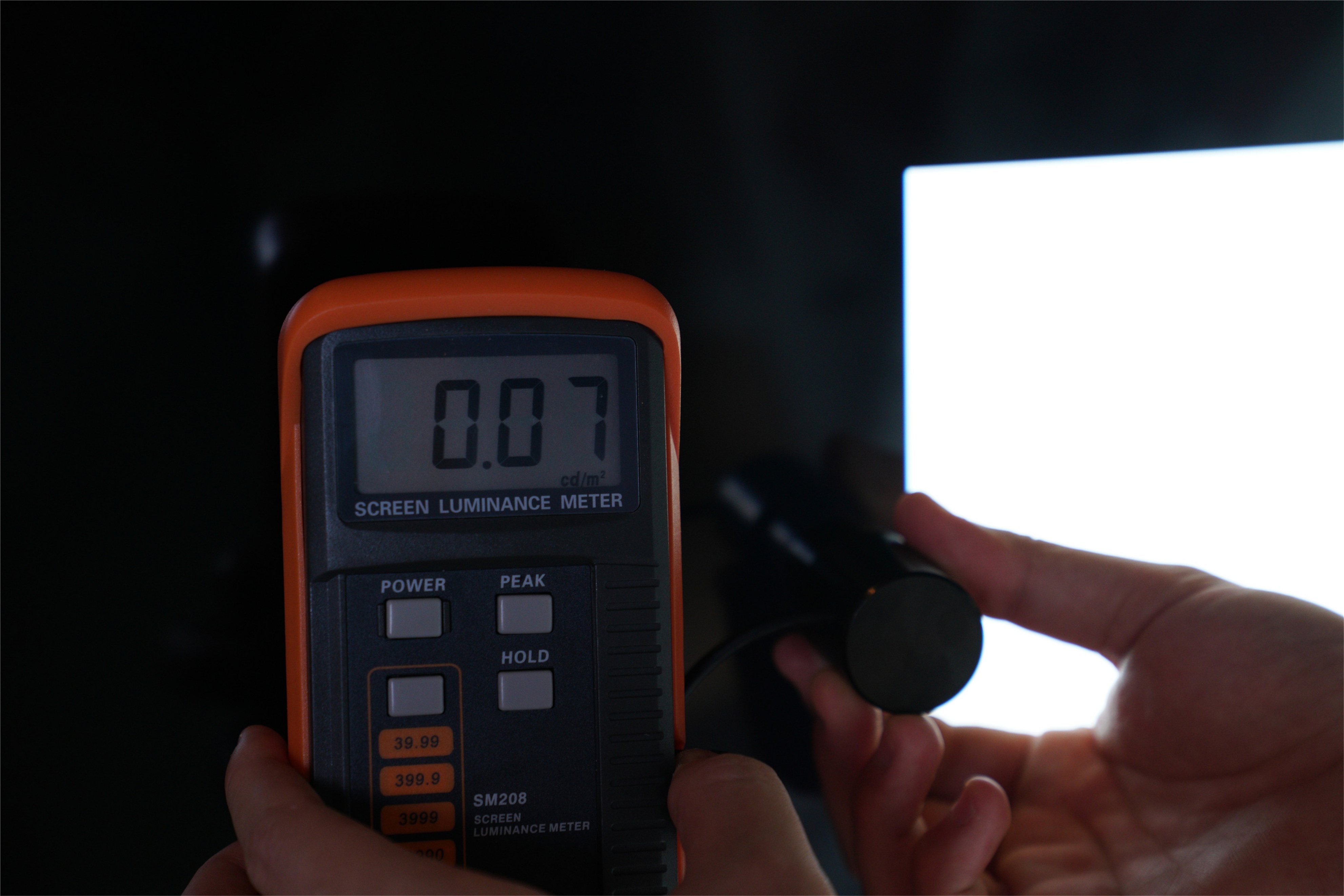 TCL Q10G Mini LED电视测评：画质拉满，价格王炸