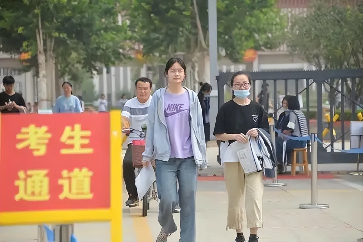 如果高考“统一试卷”，哪个省份最难过？答案可能跟想象的不一样