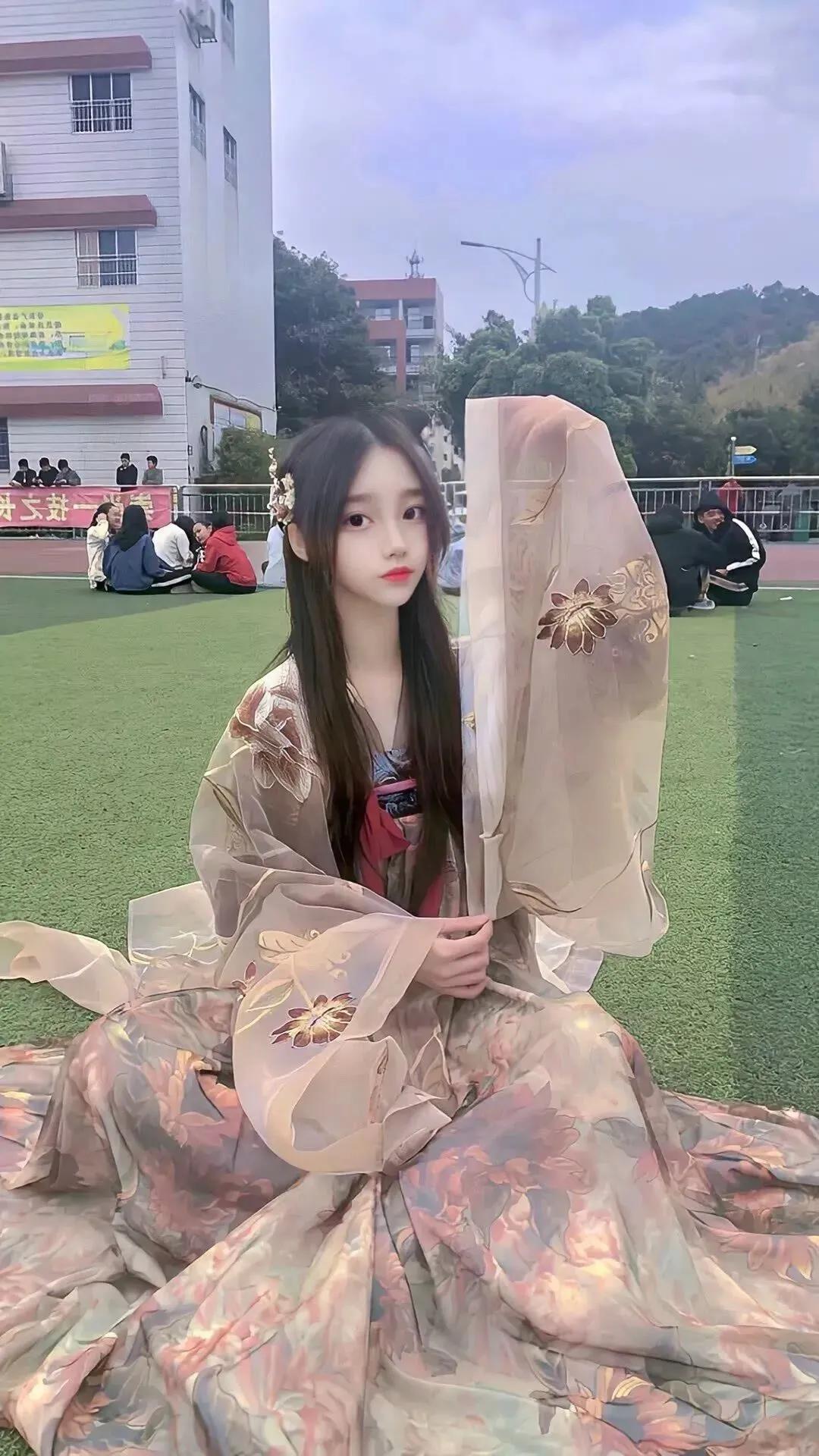 汉服小姐姐文案