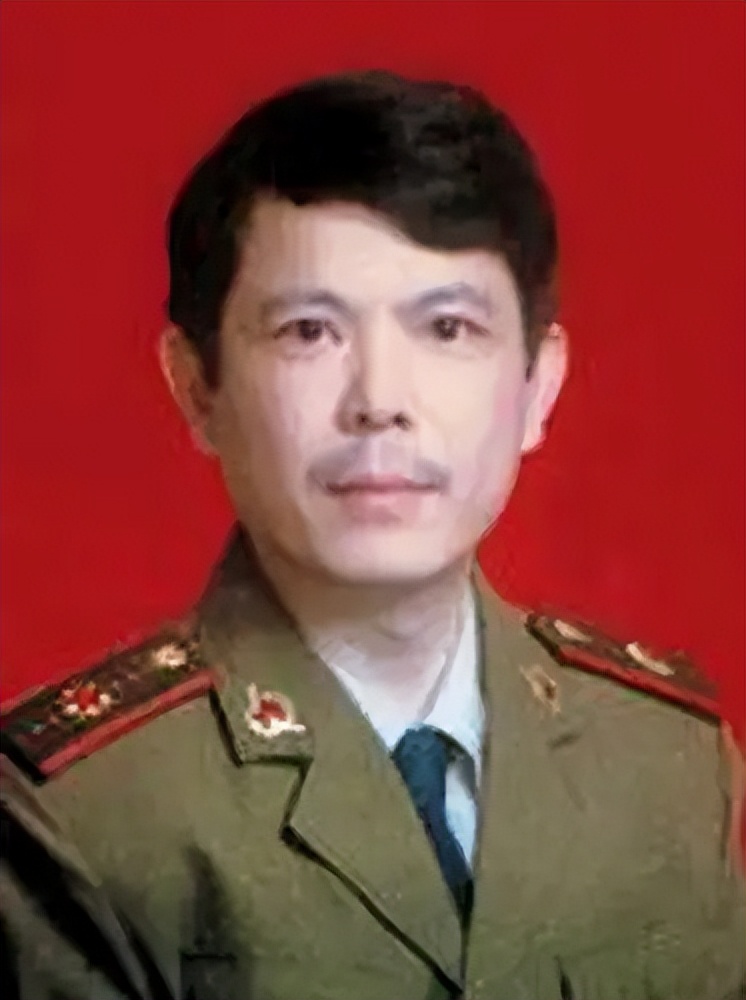 近30年最好的10位编剧排名，海岩倒2，兰晓龙第2，刘和平登顶