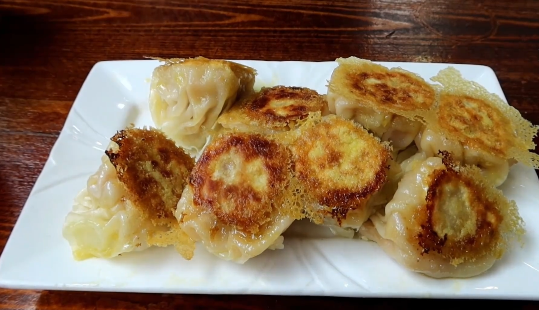 内蒙烧麦一条街,260元一斤全是肉,重量只算皮,解密隐藏吃法