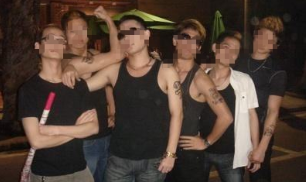 灭门案逃犯混成高僧，藏身17年，开着奥迪进出寺庙