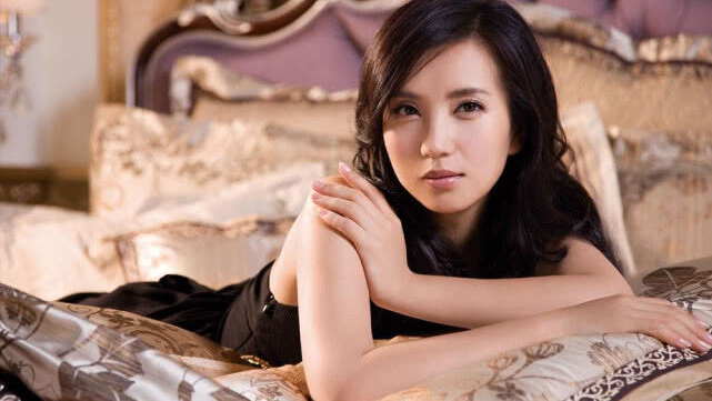 中国十大高校绝色校花，杨幂没进前三，网友：陈好请永远美下去