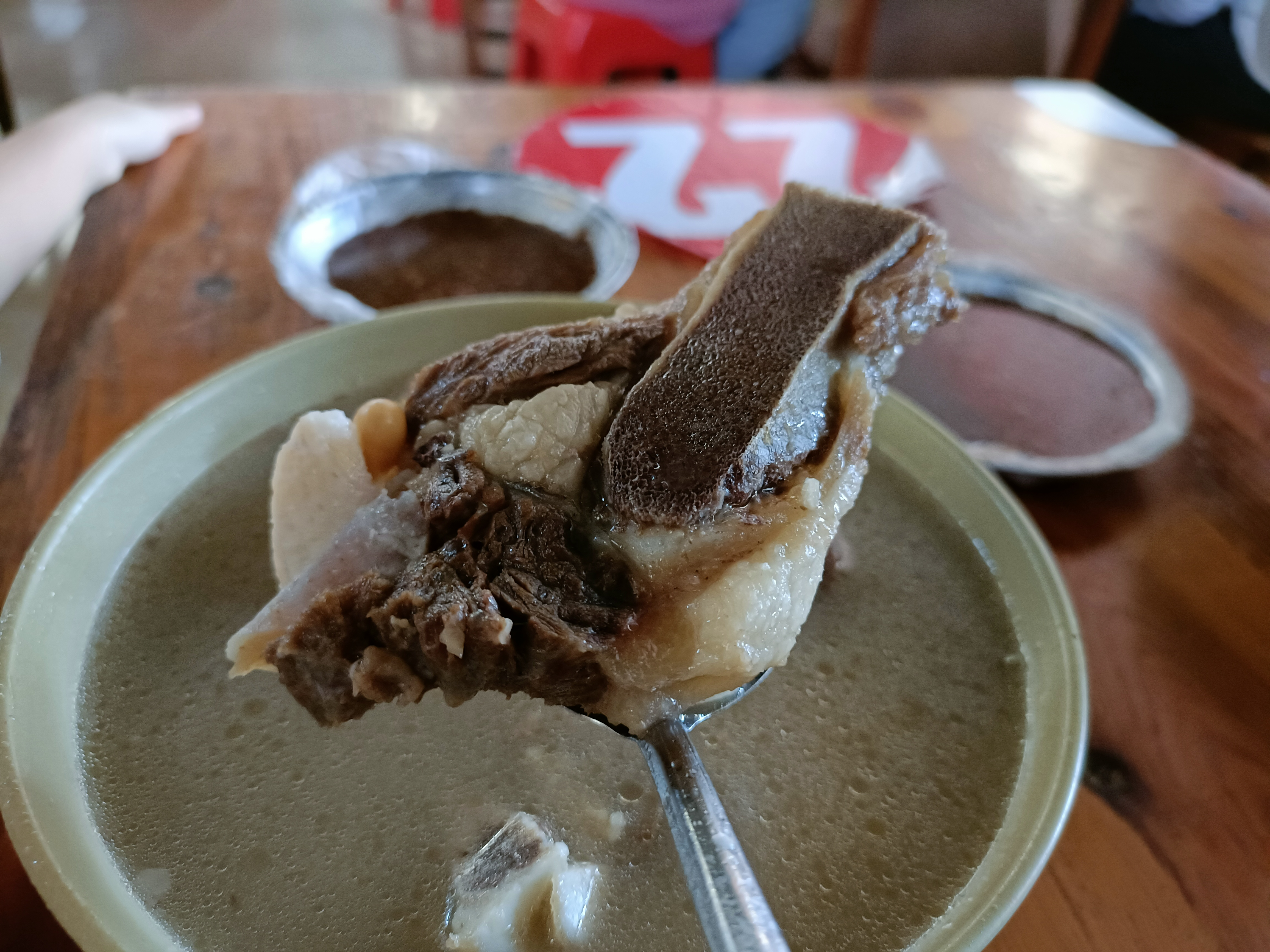 牛骨湯,牛骨湯的熬制方法及配料