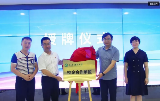 冲上热搜！2021年本科生月平均起薪5825元，这些职业