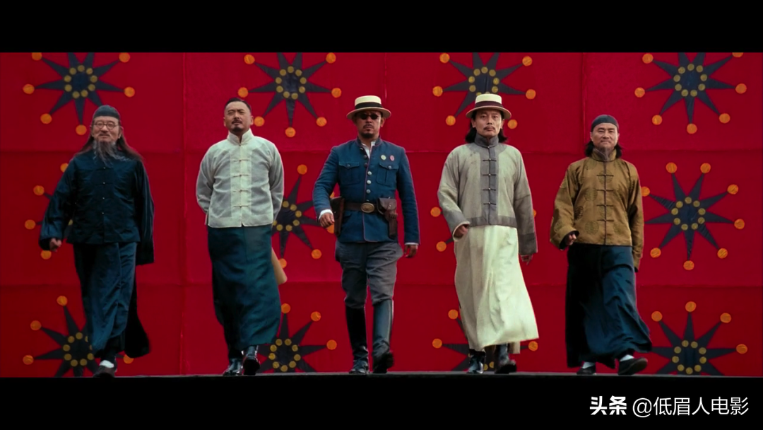 《让子弹飞》：屠龙少年终究要变成恶龙，不谈其他只谈剧情