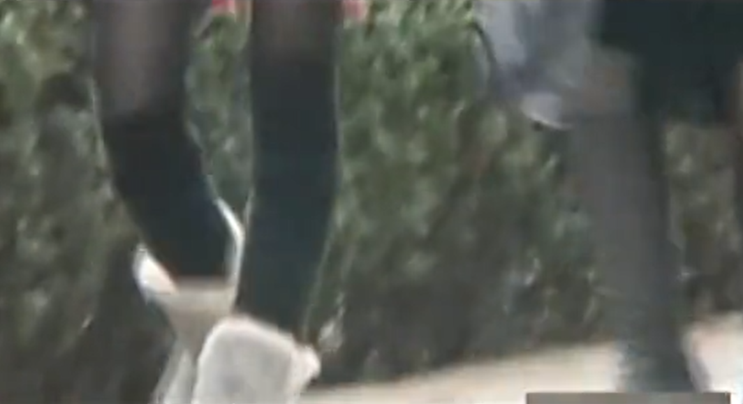 云南13岁女孩叛逆离家，被人