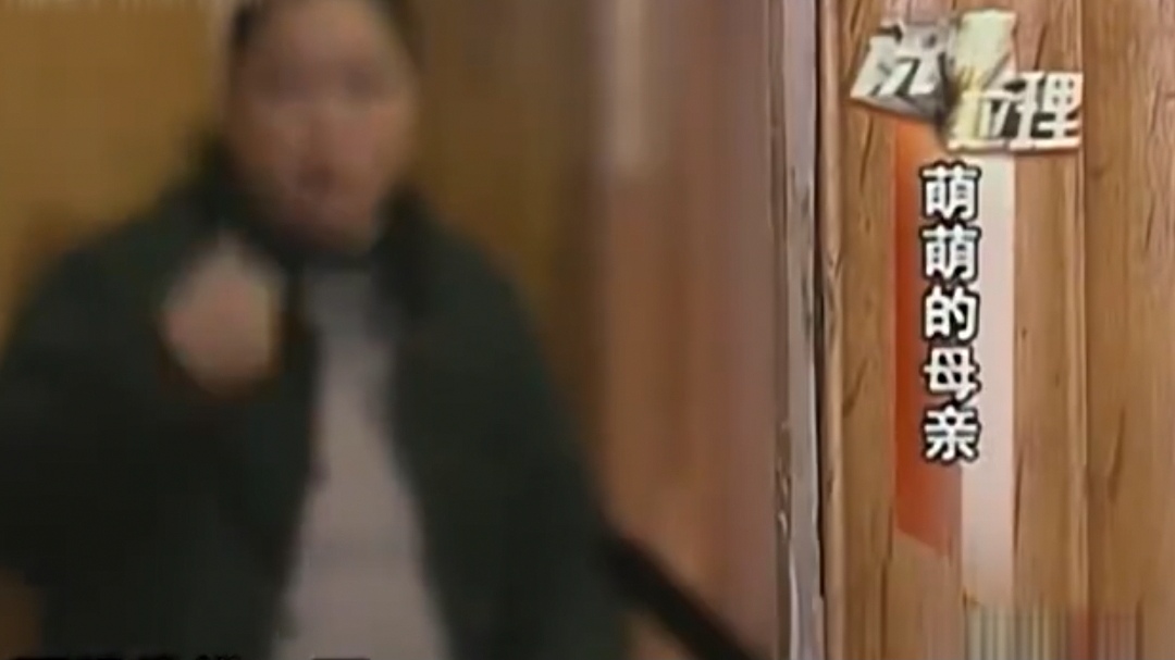 09年大学男生偷录女友视频，两人分手后，竟将不雅视频传到网络