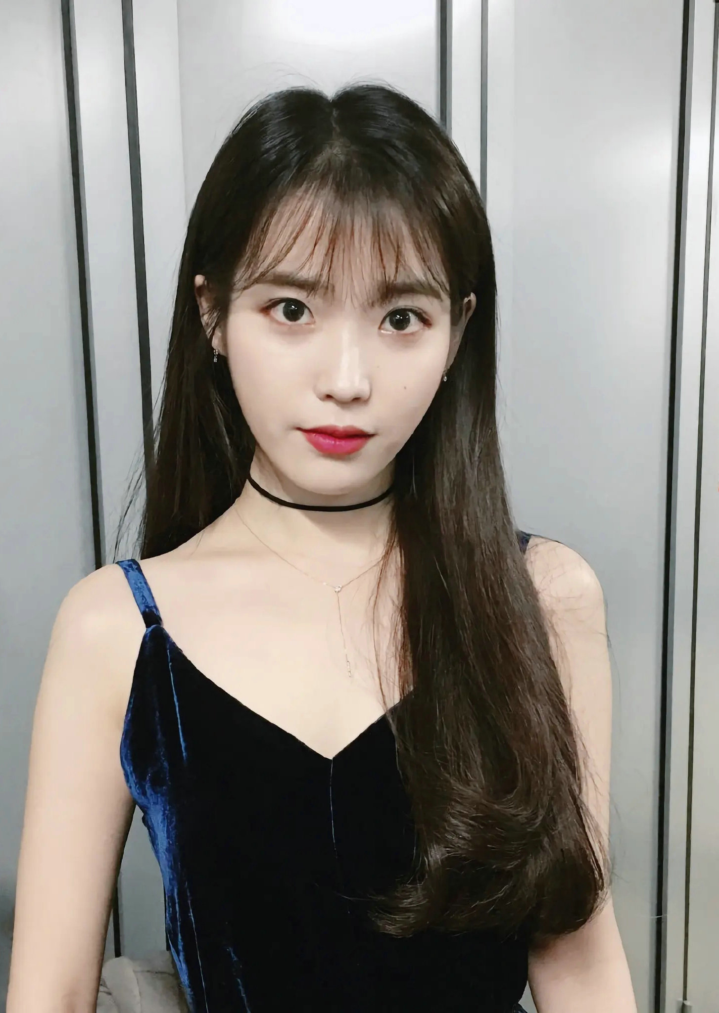 李知恩｜高清壁纸｜五官很平凡整体却很惊艳