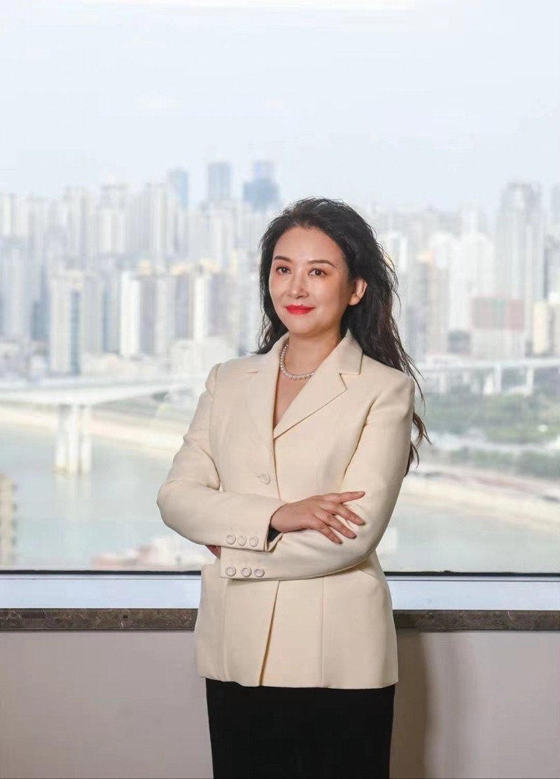 女警、女法官、女庭长、女检察官…这8位“铿锵玫瑰”，全来自这所大学！