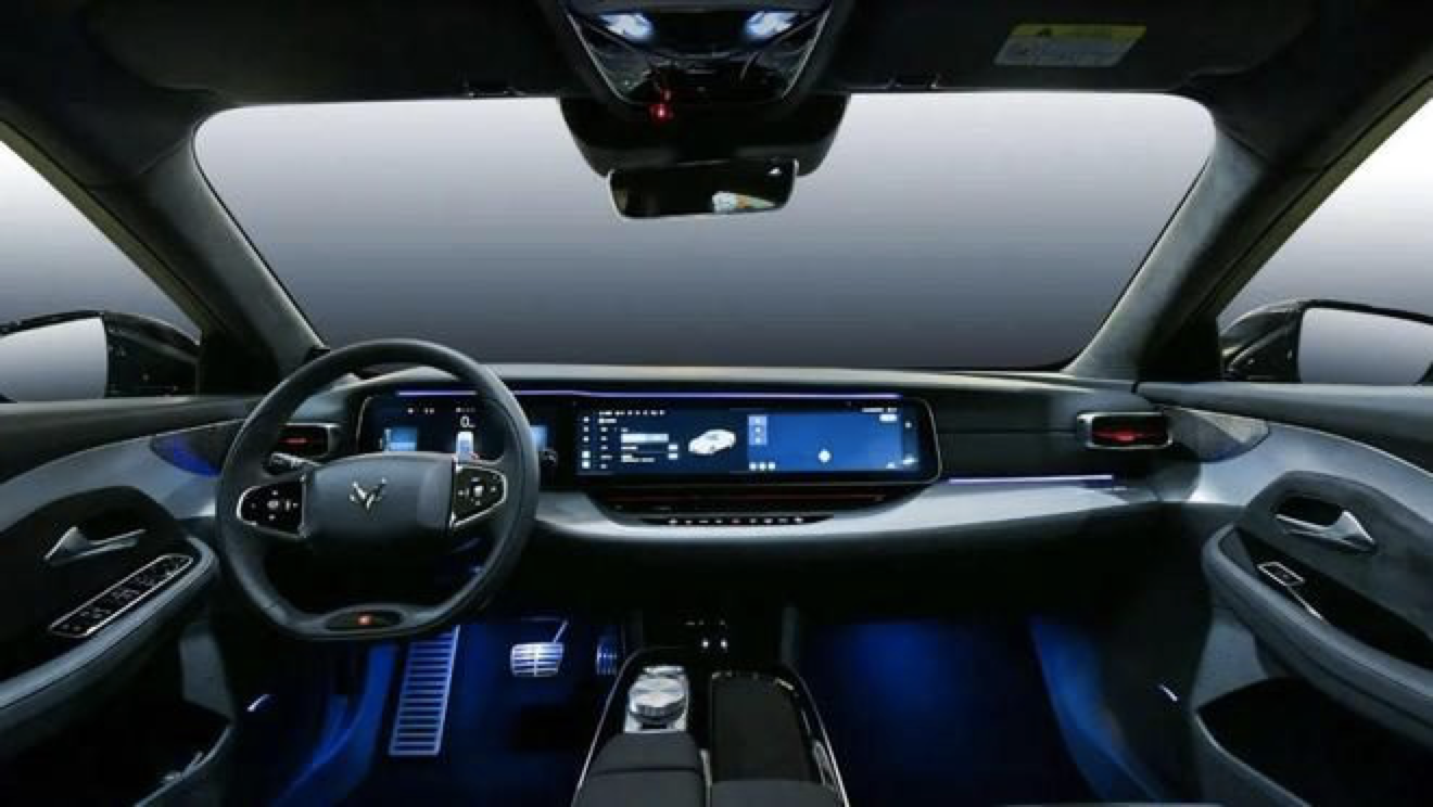 交付时间表来了！极狐阿尔法S全新HI版有哪些“意料之外”