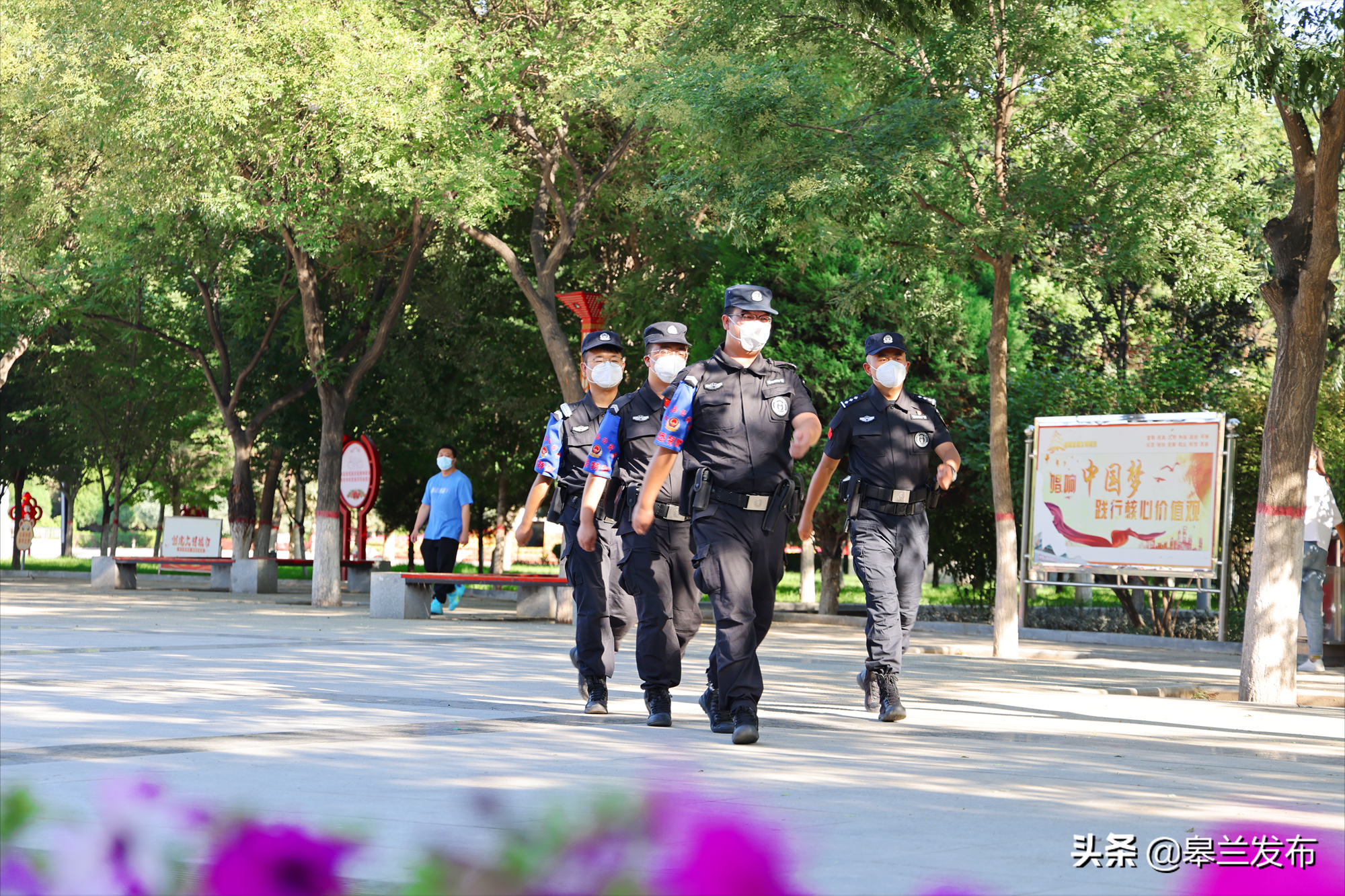 �����������õ������������һ�߸߸�Ʈ��