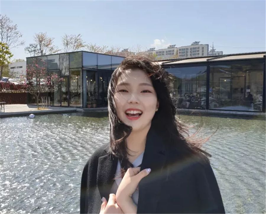 韩国95后女生改造休闲卧室，温馨治愈风装修效果图分享