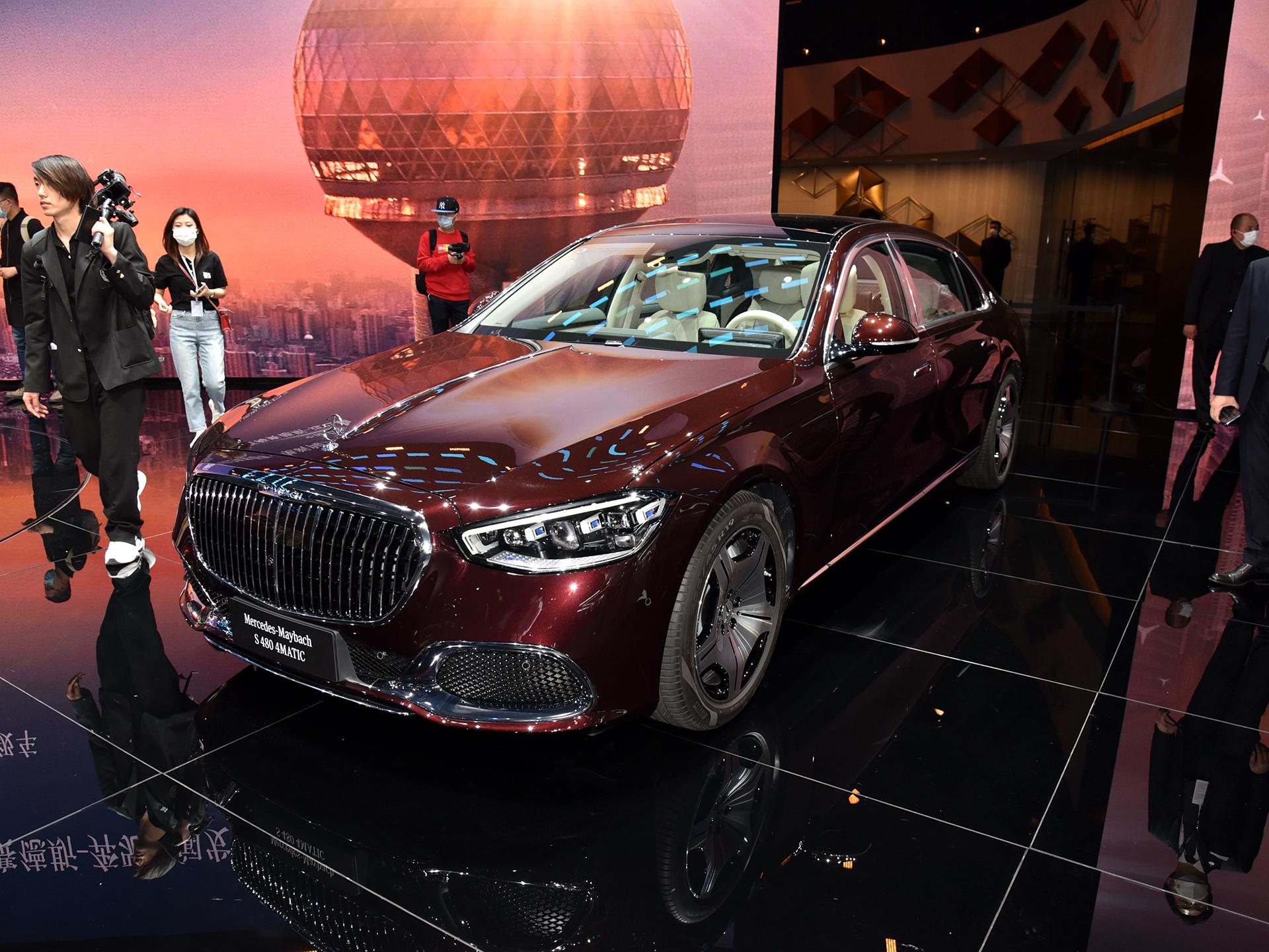 迈巴赫车多少钱（2021款奔驰迈巴赫S480多少钱）