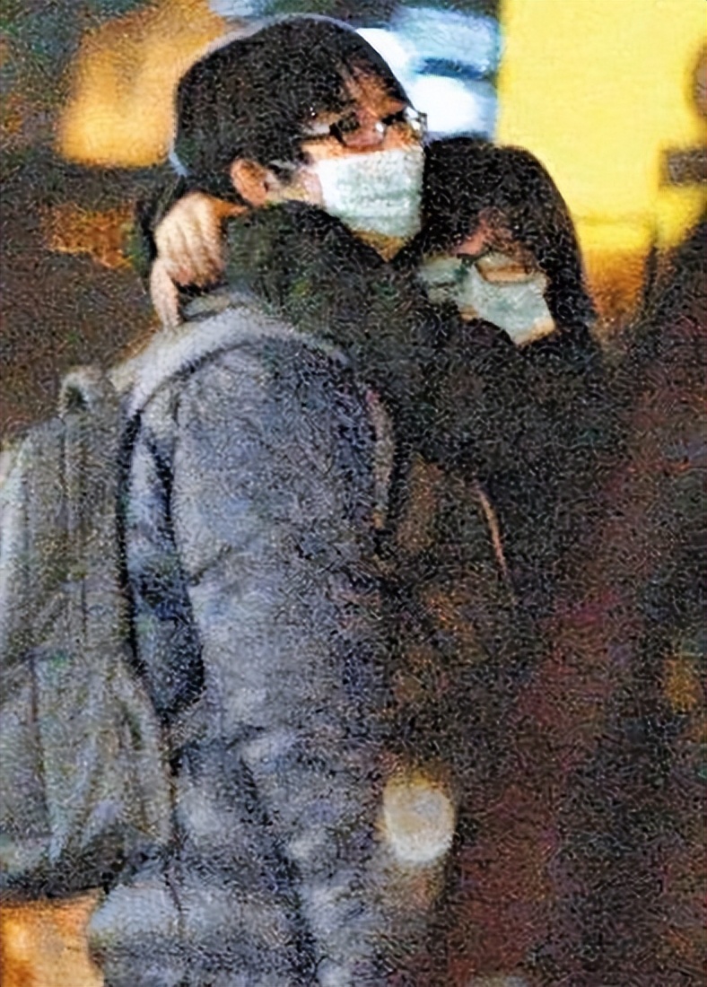 邓紫棋的心酸情史，苦等林宥嘉9年等来一首说谎，出歌内涵华晨宇