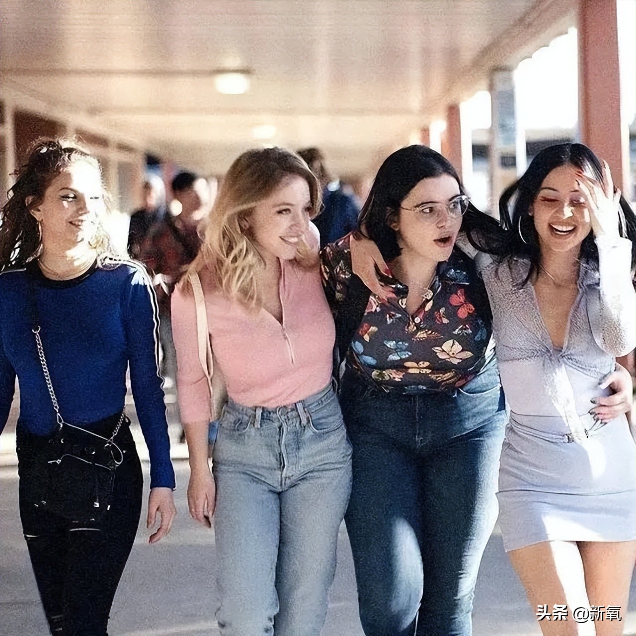 为什么我说，张天爱的自律健身人设，还没有全身造假的鞠姐坦荡