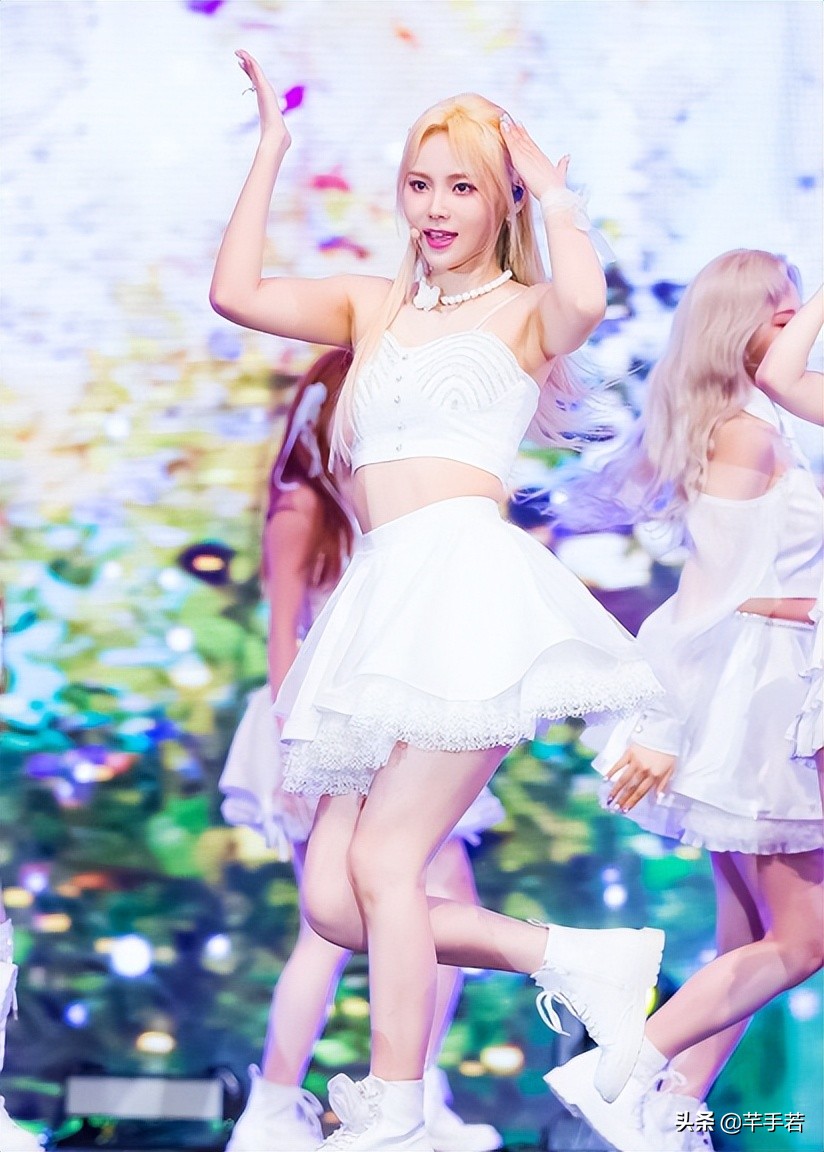 kep1er和本月少女回归，两队新曲均未空降进榜，参加qd2没有加成