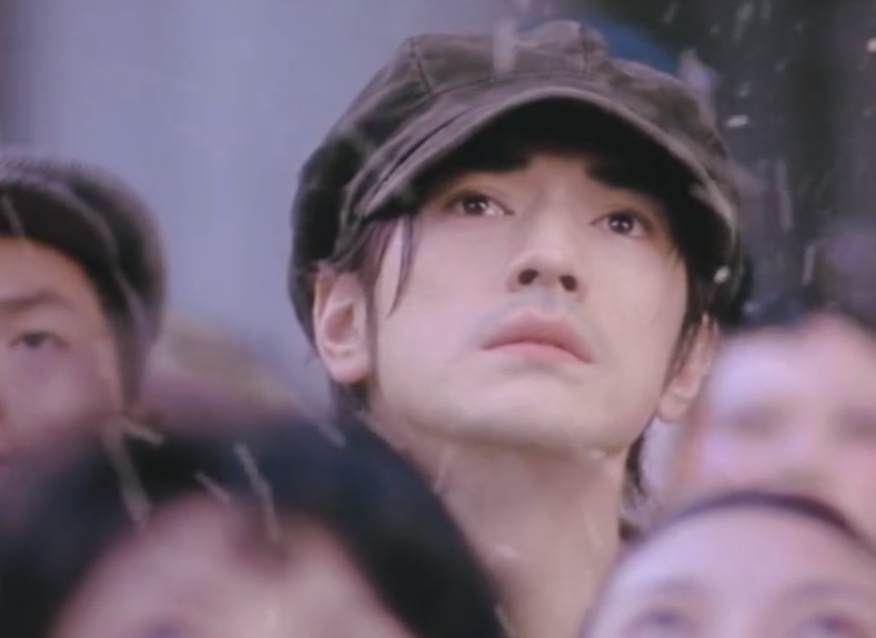 简直要给港圈“雄竞”跪了