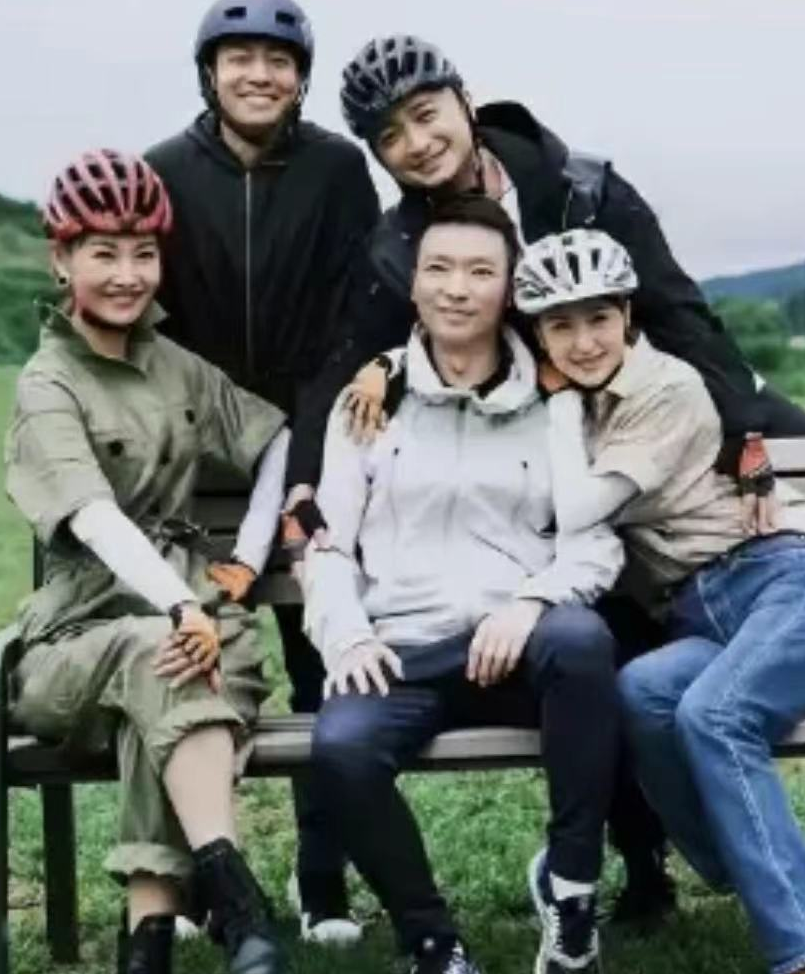 论“最美”主持只服这8位，气质脱俗、走路带风，谢娜等人算了吧