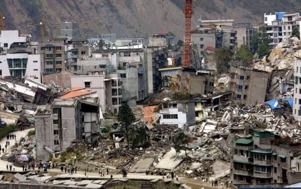 08年汶川地震图片图片