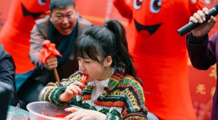 最爽的比赛,最刺激的挑战!年轻人的“真快乐”,都被它摸透了