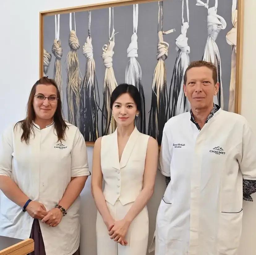 别样宋慧乔坦然面对40岁危机