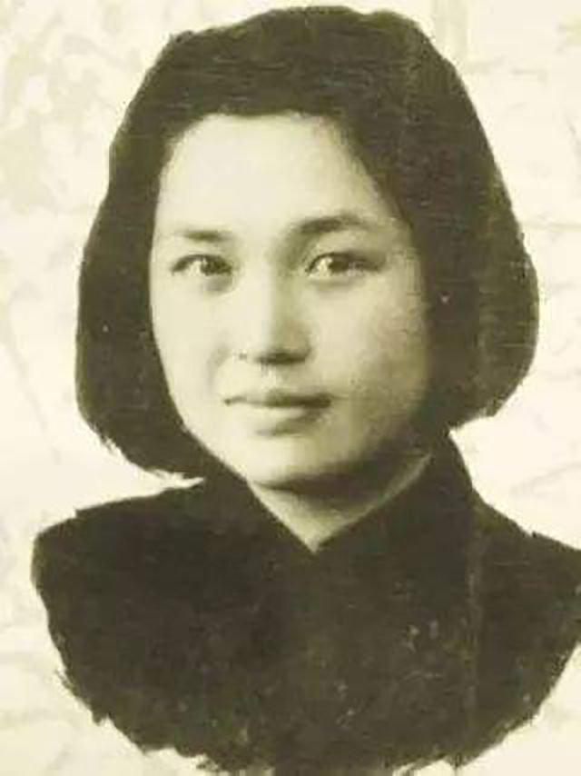 1946年美军横行霸道，强奸名门后代北大女学生，宋美龄如何处理？