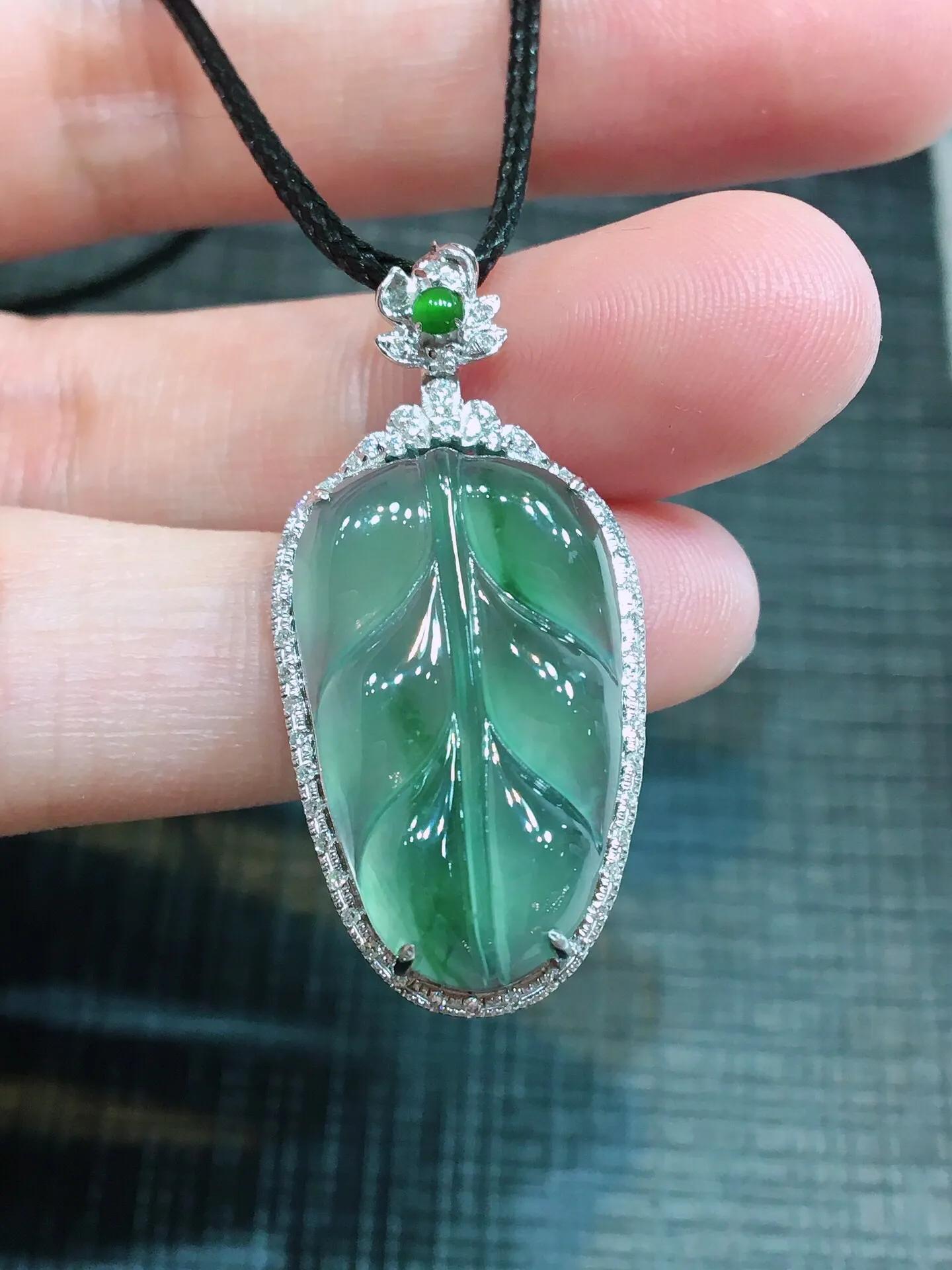 翡翠叶子吊坠图集①