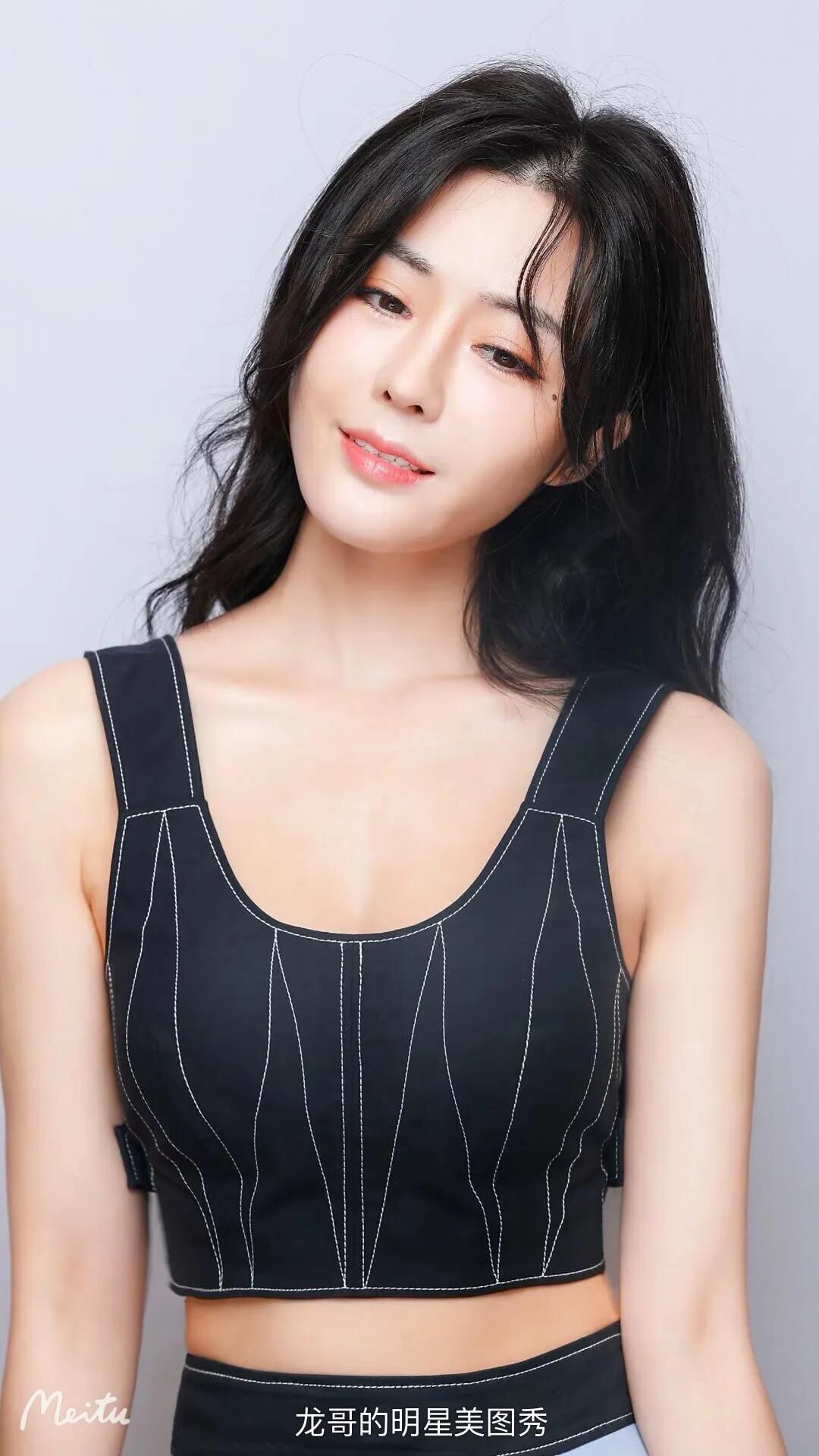 明星美图秀：汤晶媚