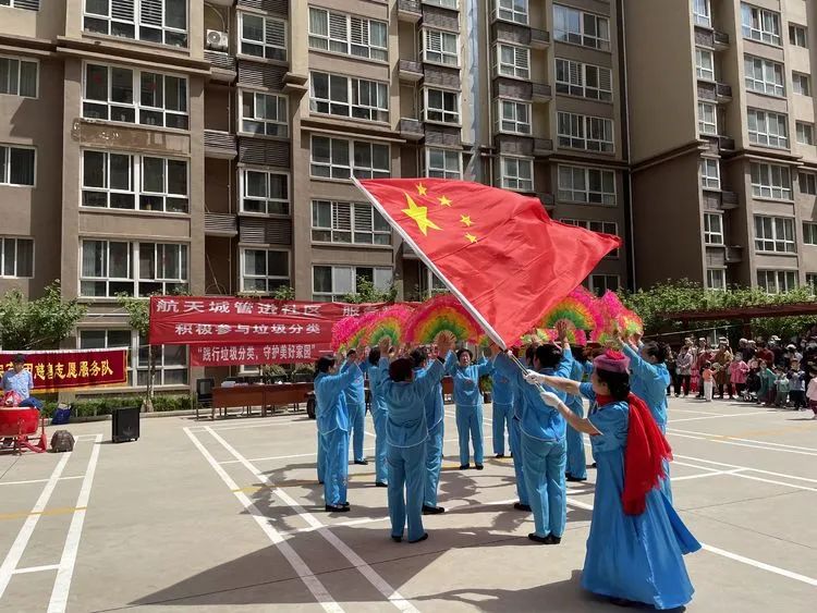 �ó��й����߽��������ⳡ�����ݳ���Ⱥ�ڵ���