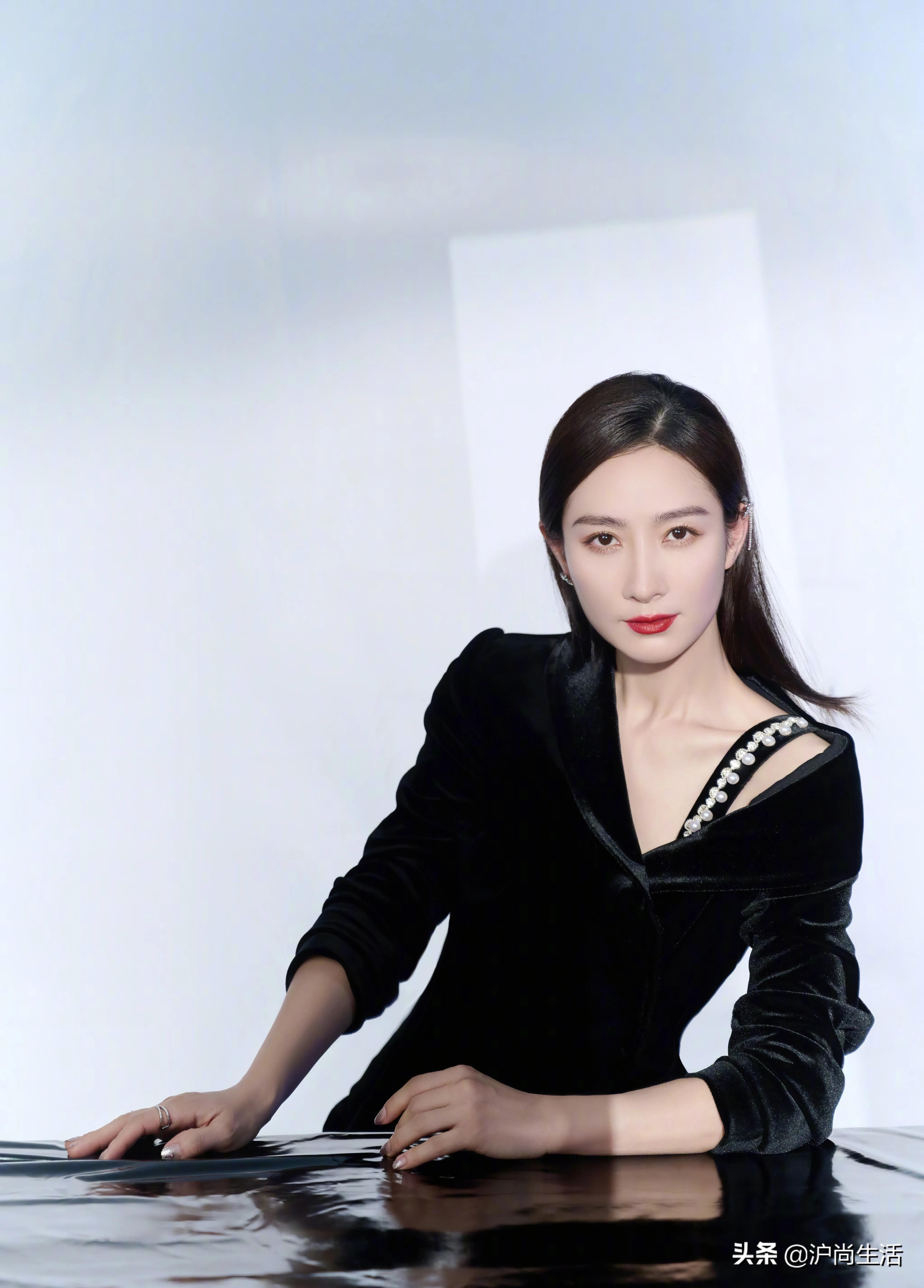 陶昕然：气质优雅，成熟迷人，漂亮大方
