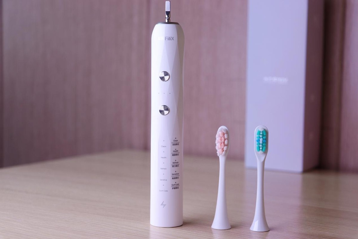 牙敏感人群亲测扉乐Major Pro电动牙刷 不伤牙 舒服得“卷”出新高度