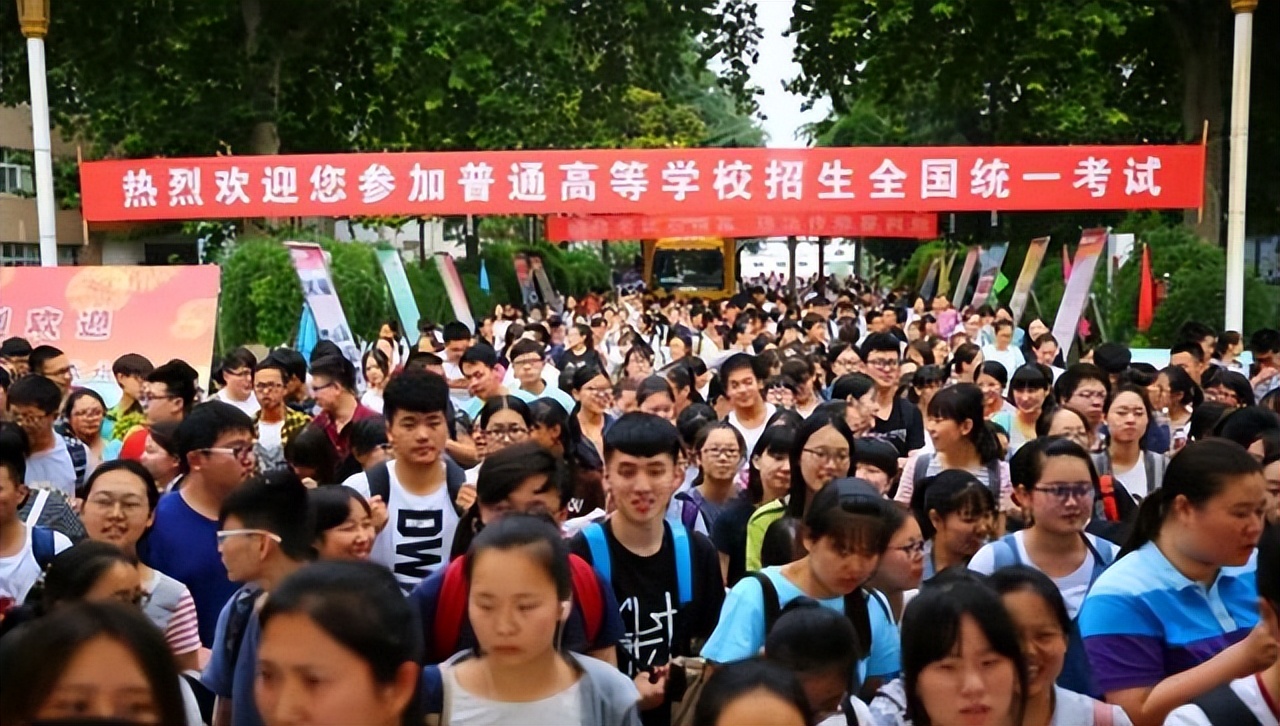 江苏17所野鸡大学，每年都有学生上当受骗，毕业证无人认可