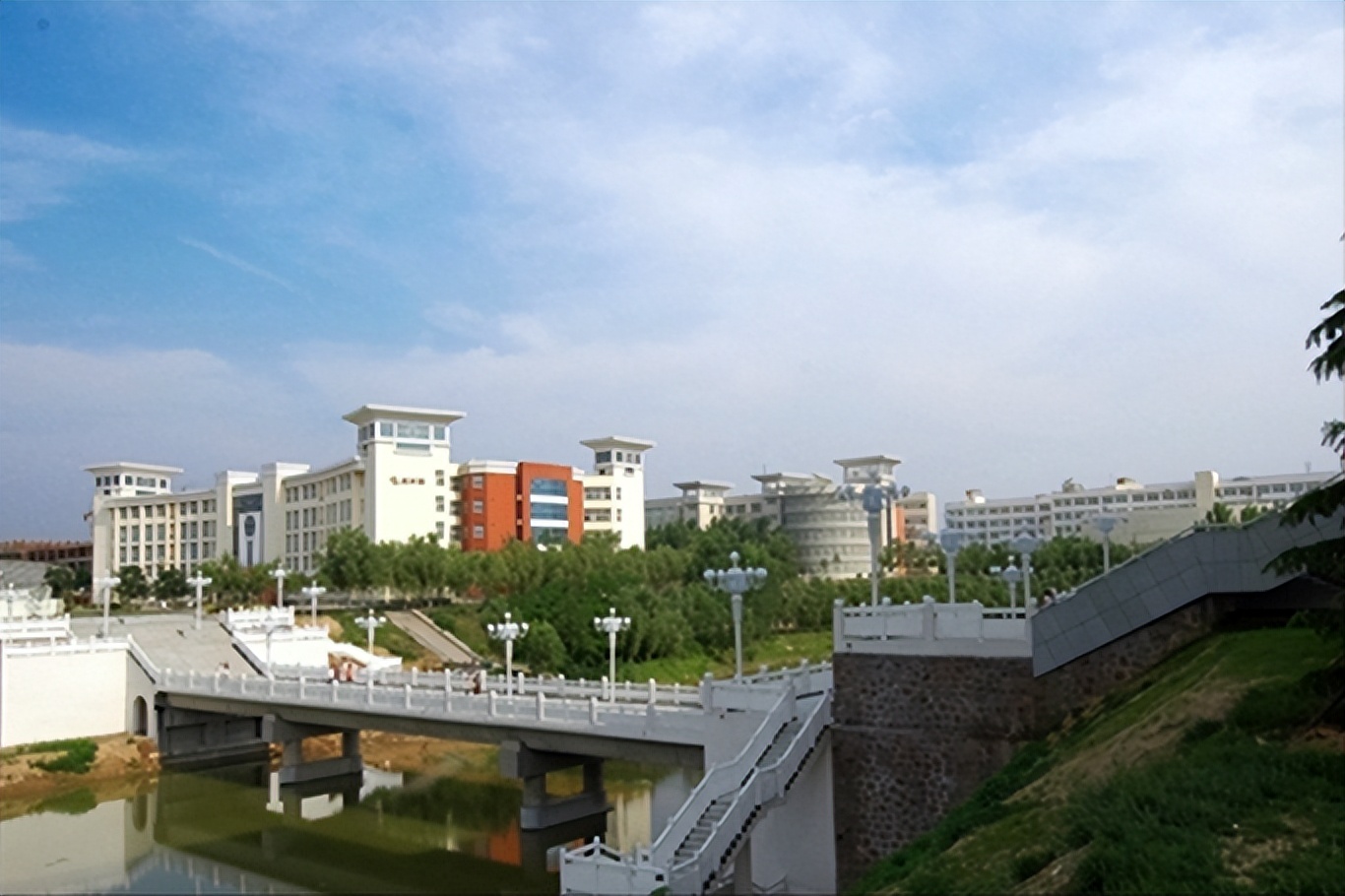 承认艺术类省统考成绩可报考的院校及专业，2022年专题之四河南篇