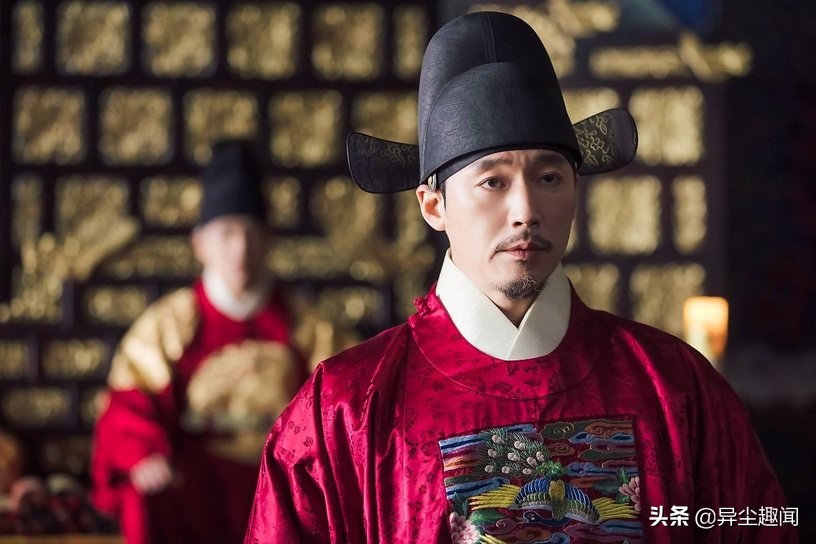 7位韩国大叔系男神！刘智泰受瞩目，孔刘、苏志燮、赵寅成受欢迎