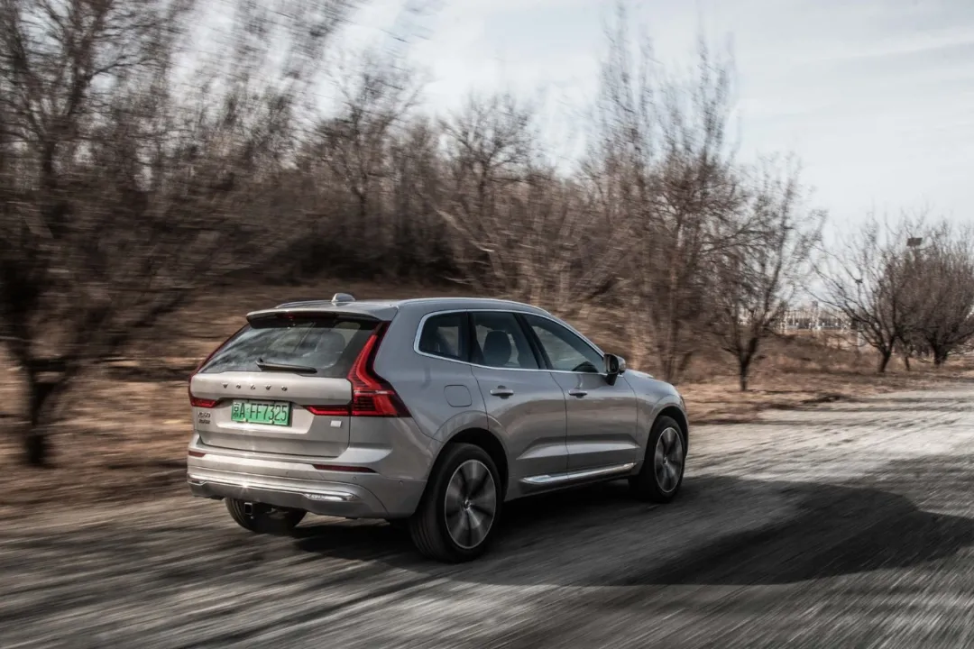 50万级性能天花板在哪?XC60 T8:看这里