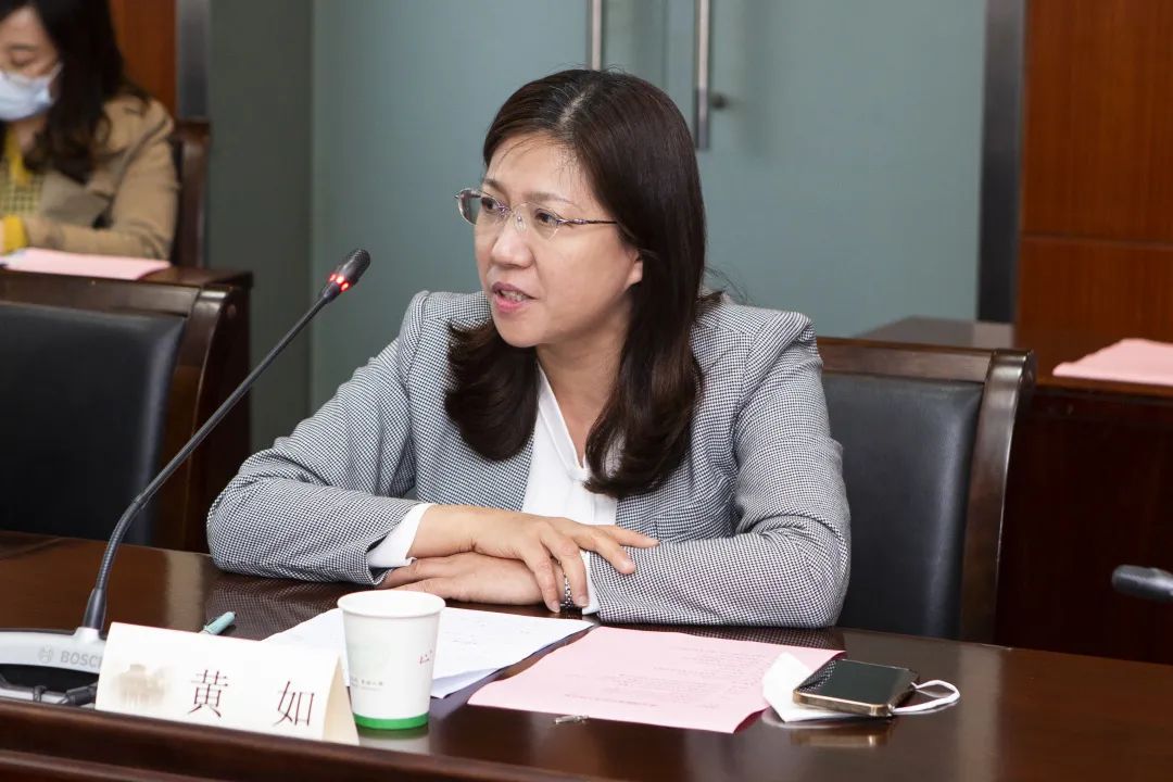 东南大学女校长黄如有多牛？30岁北大副教授，中科院最年轻女院士