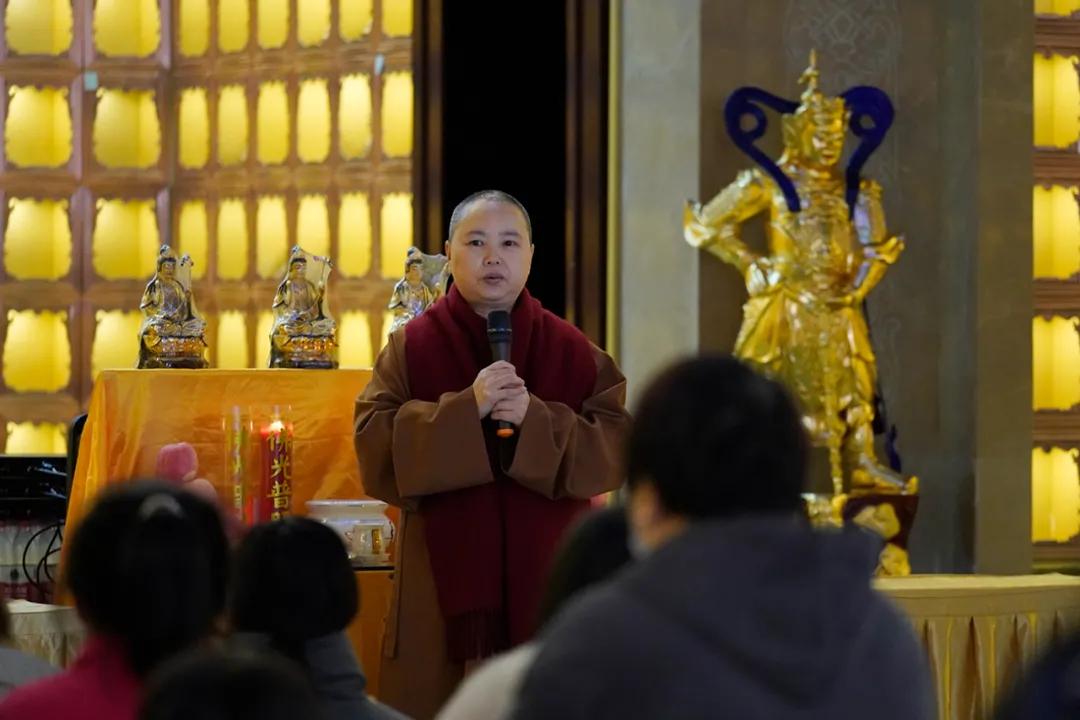 什么才是正确的放生？大家可以从成都文殊院冬季放生活动中感知
