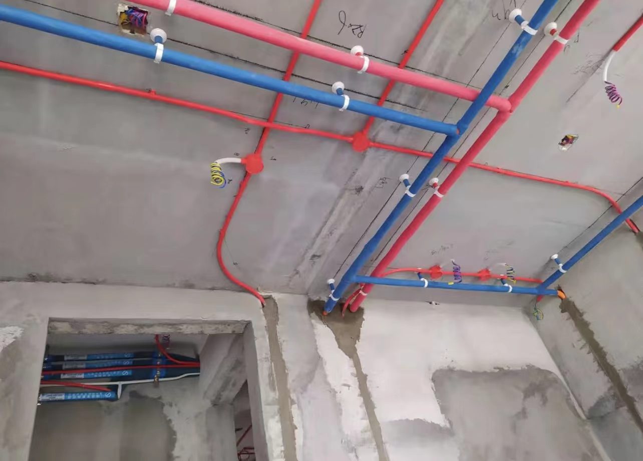 假如水电师傅说真话，改水电就不会花那么多钱，还不够用