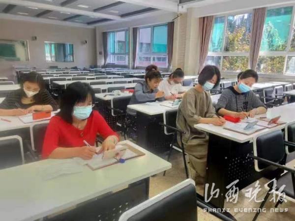 太原双西小学举办“解码新课标 汇聚新思想”(图2)