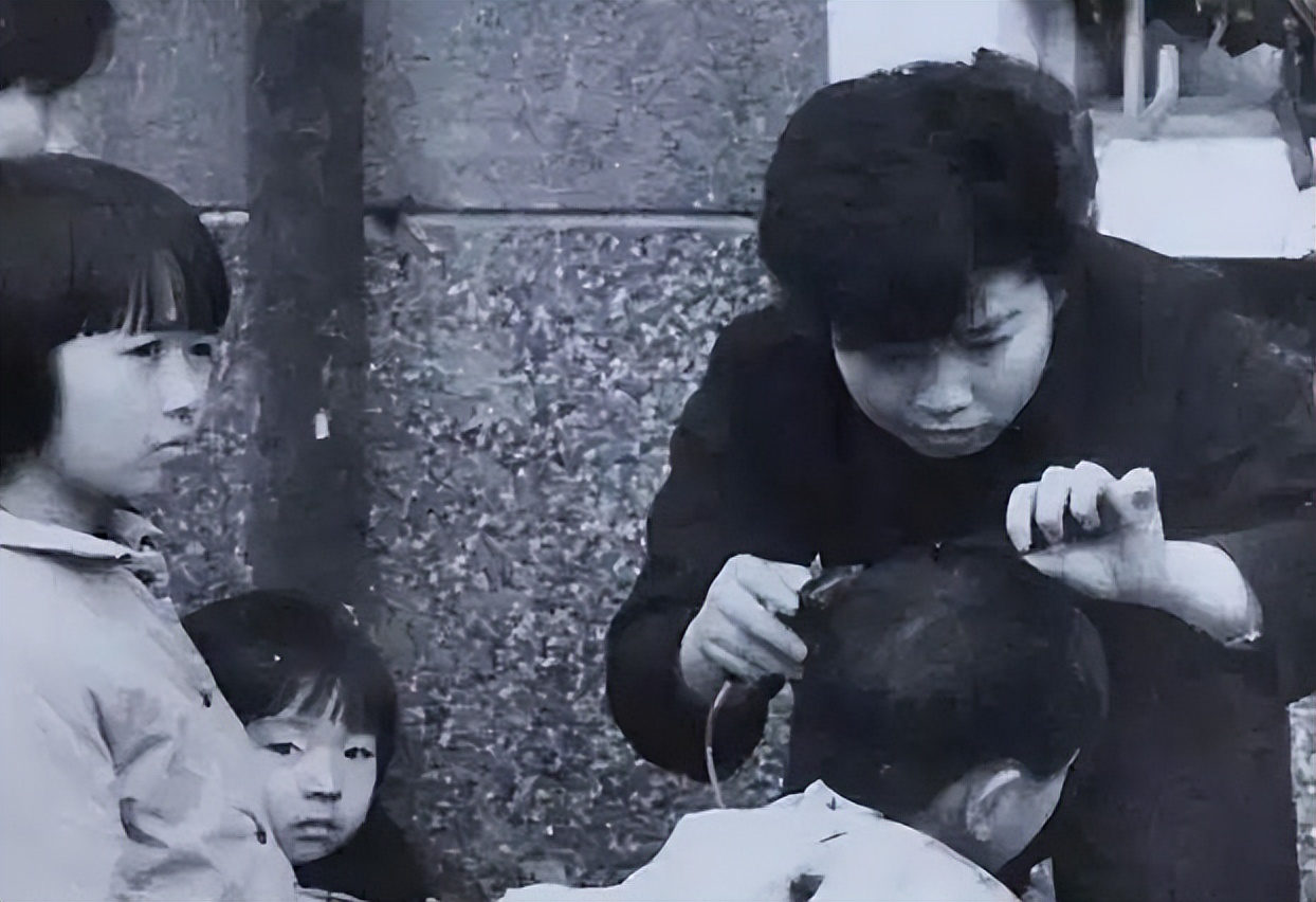 90年，江西高二女生帮助10岁陌生弟弟，27年后弟弟事业有成来报恩