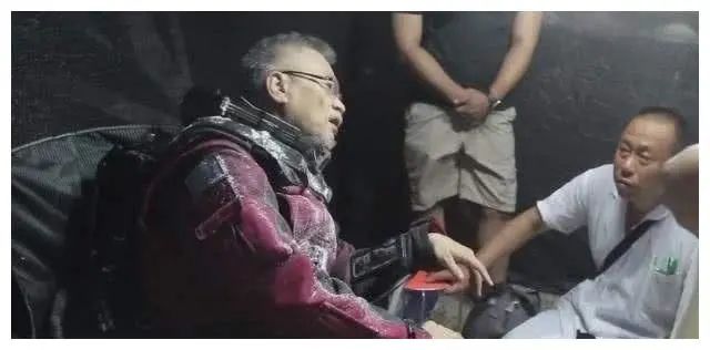 回顾2021年十二位离世的名人，每一位都让人难以割舍