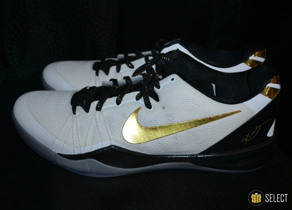 科比八代(KOBE8代入坑篮球鞋经典配色回顾！Nike科比战靴NBA上脚)