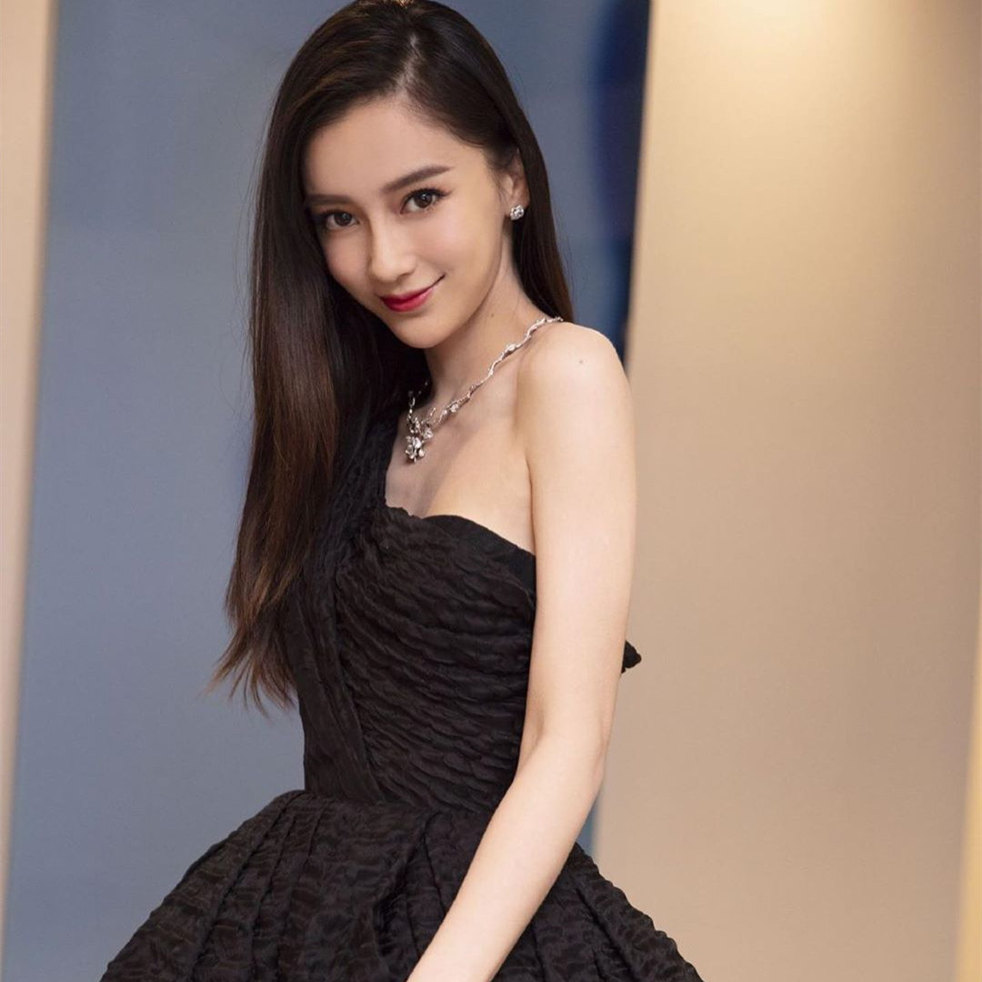Angelababy雍容华丽，娇艳逼人哦！​​​