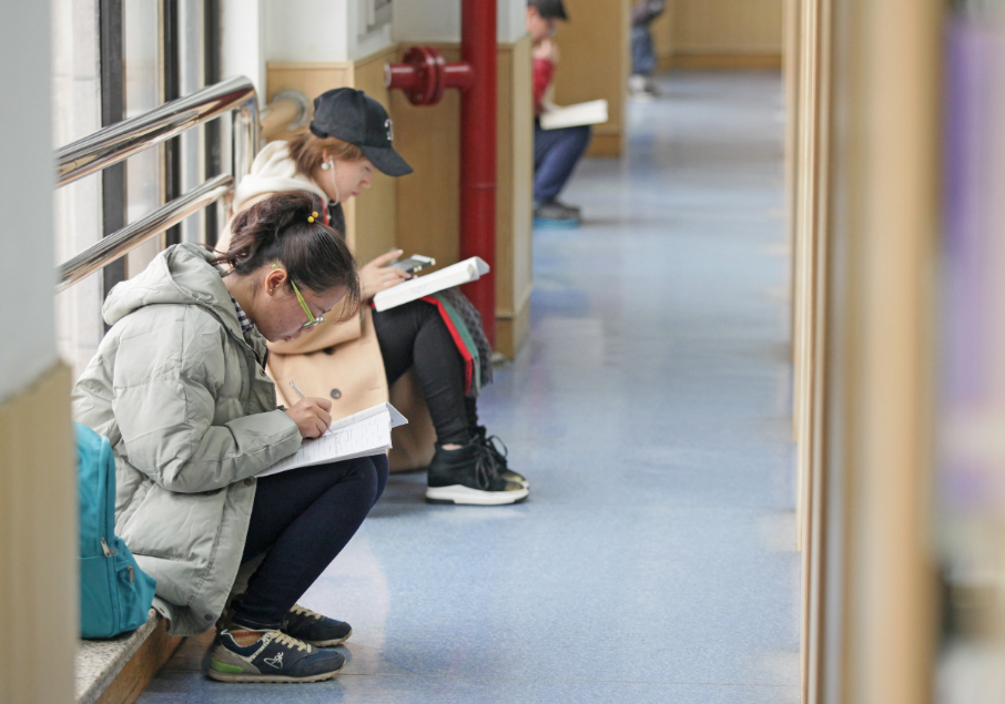 23岁大学毕业了吗（23岁的211本科生）