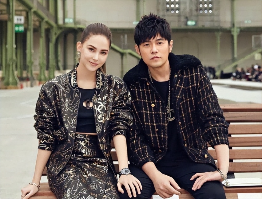 清清白白不乱搞，娱圈最干净的17对夫妻，个个与原配不离不弃