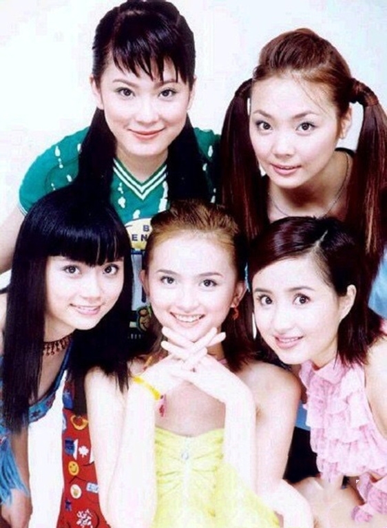 国内最早歌舞组合主唱，出演《火蓝刀锋》走红，百变多面个性女神